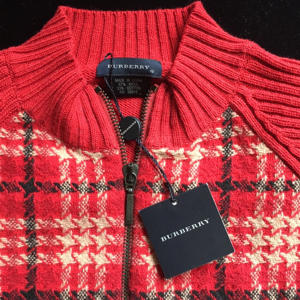 🎉Host Pick 🆕 Burberry sweater jacket AUTHENTIC - Picture 4 of 9